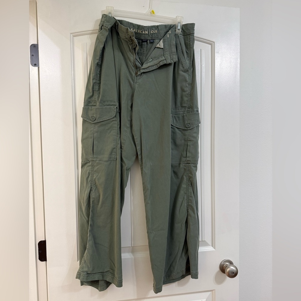 Women Green Cargo Pants